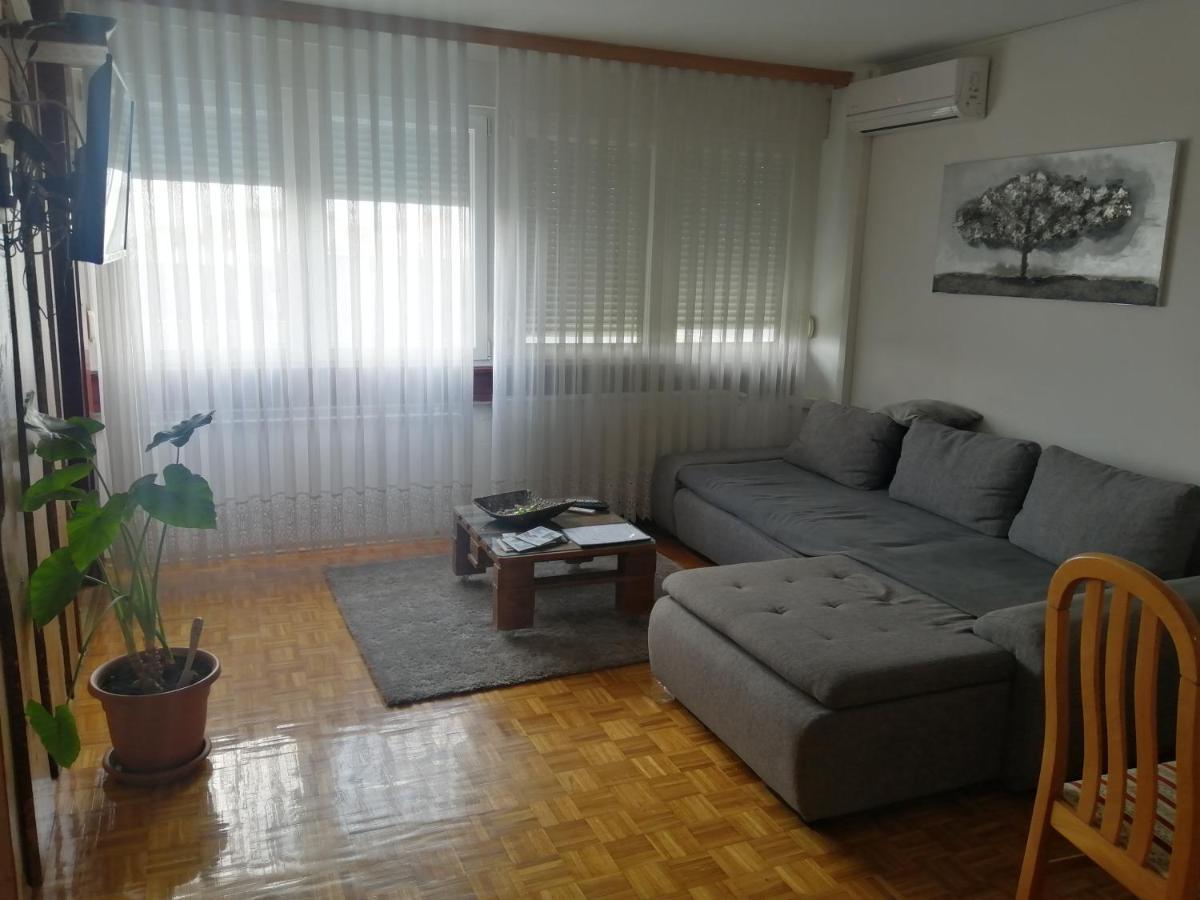 Apartman Stonewood West Záhřeb Exteriér fotografie